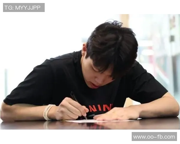 萧华惊讶杨瀚森迅速获得国际关注超越中国界限